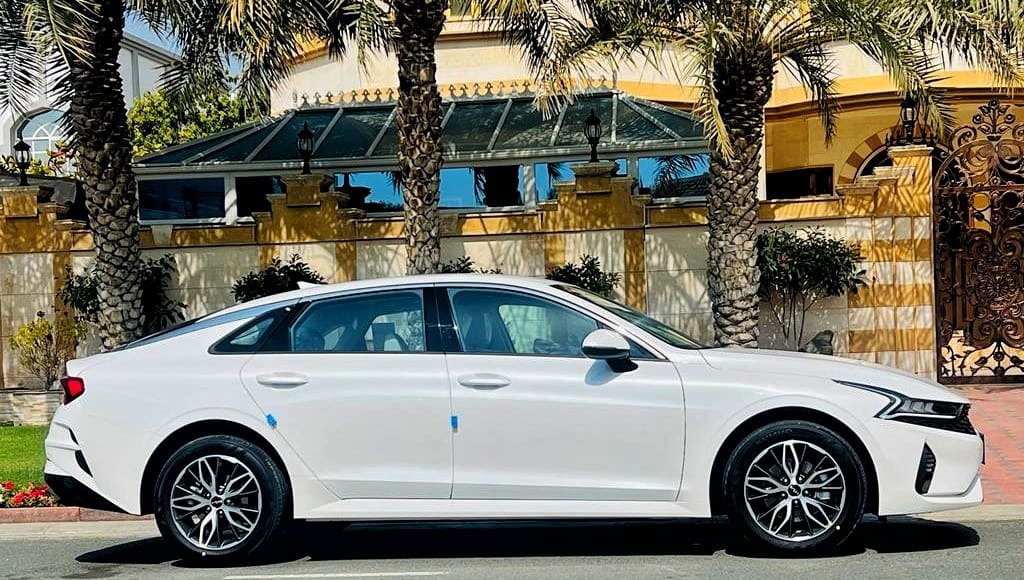 Rent K5 2023 in Dubai