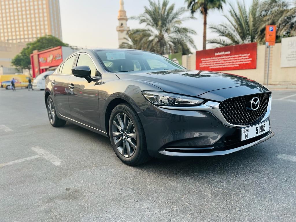 Rent 6 2023 in Dubai