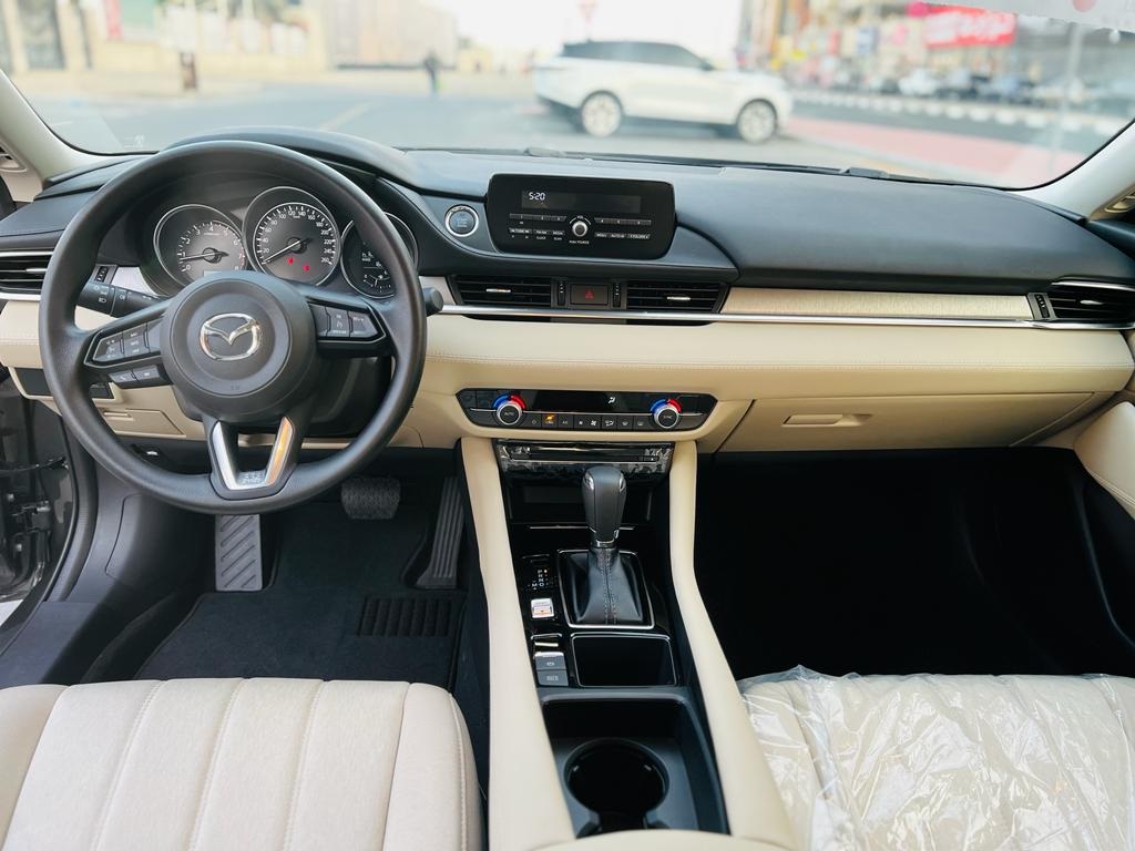 Rent 6 2023 in Dubai