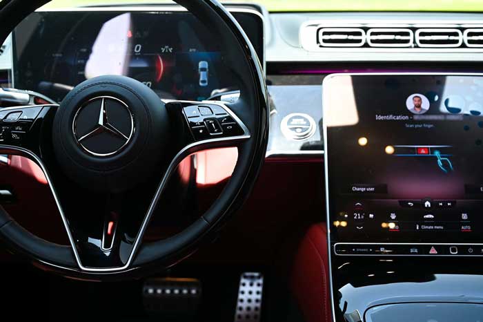 Mercedes-Benz-s580-2022(9)-interior
